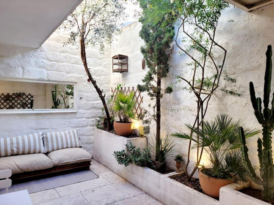 La Maison Blanche Intra-Muros Free Parking Айга-Мортас Екстериор снимка
